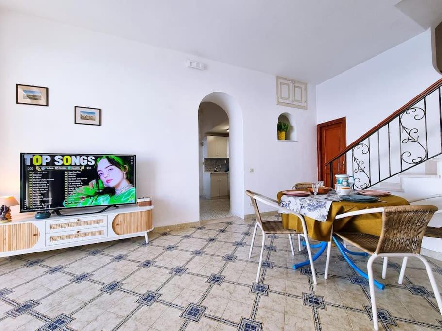 Casa Intiso - Two Double Bedroom Apartment Positano Exteriör bild