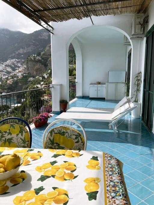 Casa Intiso - Two Double Bedroom Apartment Positano Exteriör bild